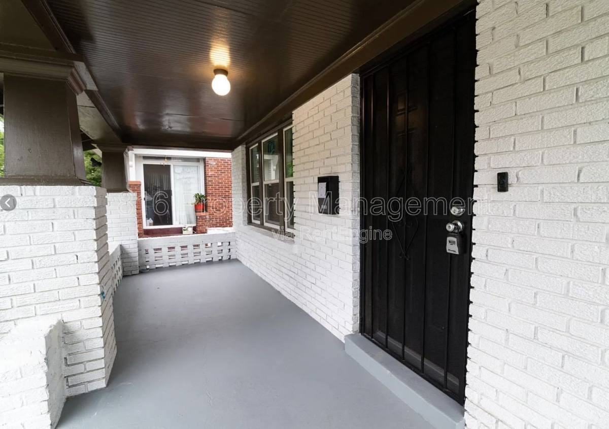 5815 Euclid Ave - Photo 2 of 10
