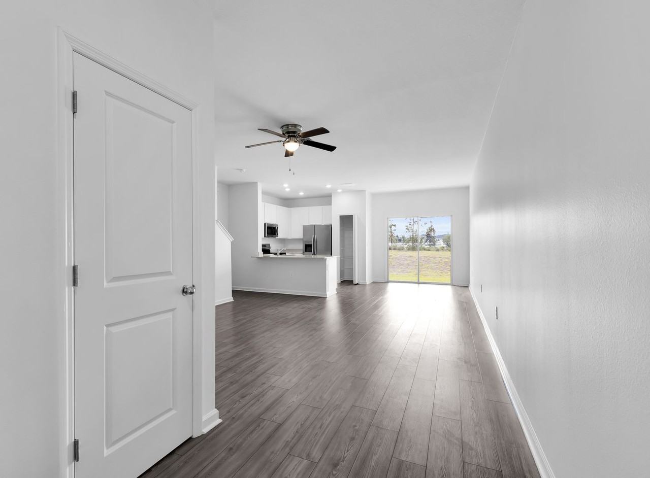4915 Sw 81st Loop - Photo 3 of 29