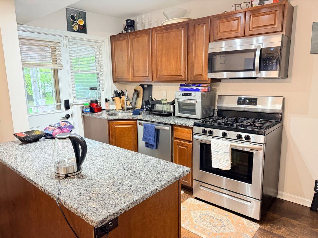 148 Riverthorn Rd - Photo 3 of 5