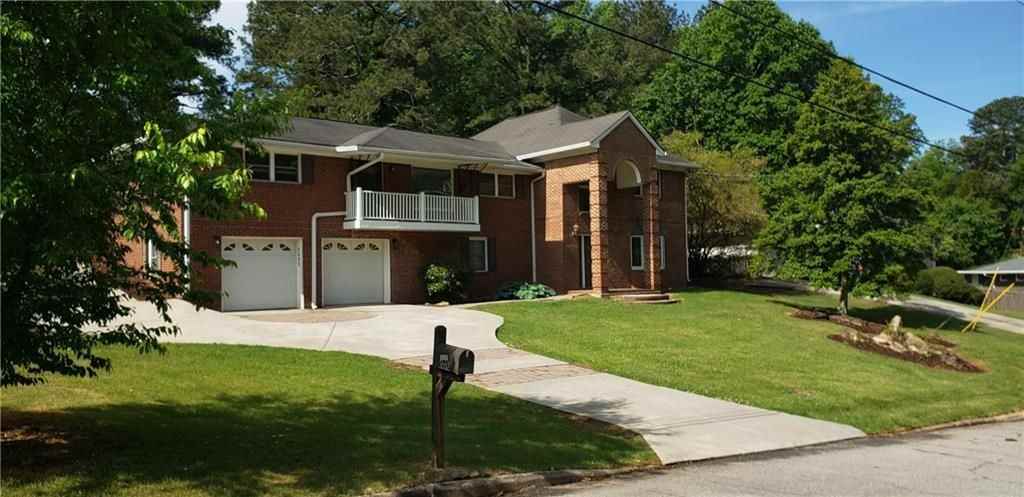 3662 Rock Springs Dr Sw - Photo 2 of 39