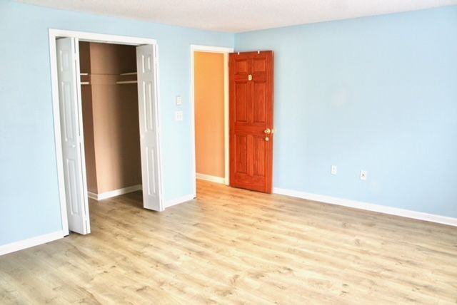 231 Boston Post Rd - Photo 7 of 10