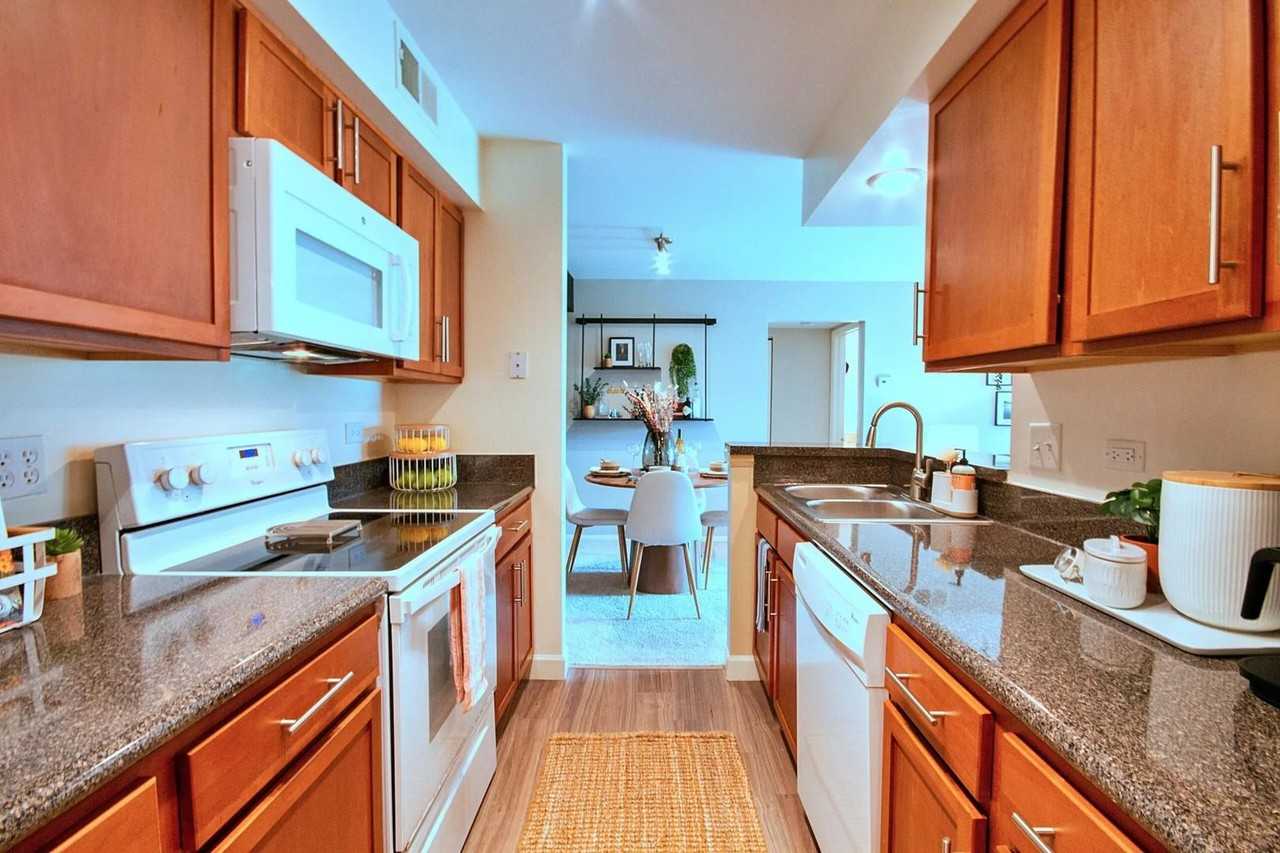 4117 Landing Dr #2C - Photo 3 of 43