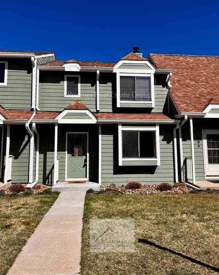 806 London Green Way