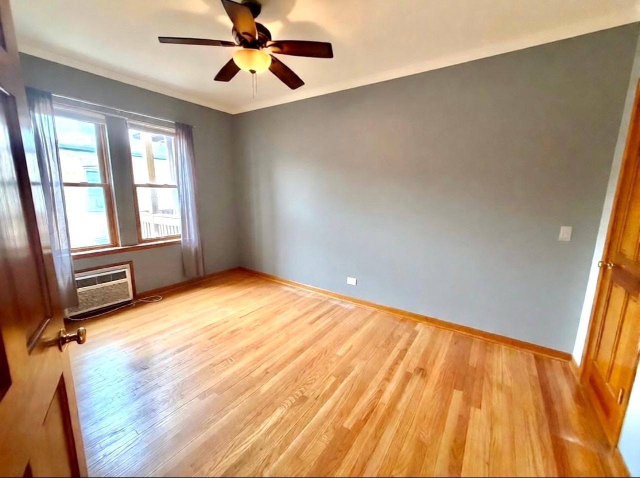10913 S Longwood Dr #3 - Photo 5 of 25