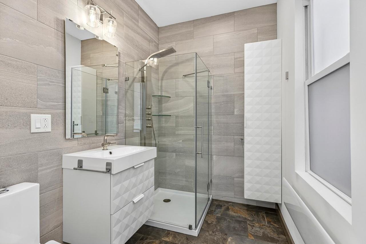 87 Newbury St - Photo 7 of 50