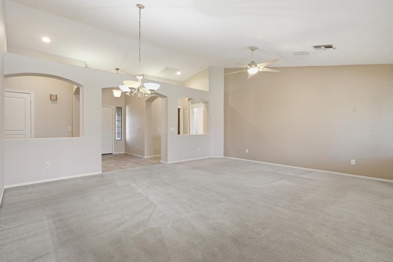 5339 W Kaler Cir - Photo 4 of 27