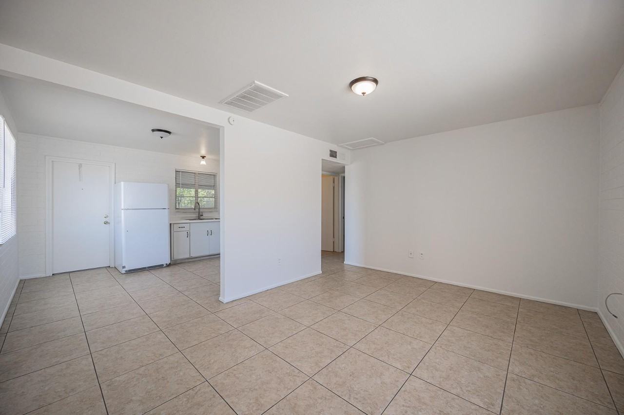 422 S Wilbur #A - Photo 5 of 17