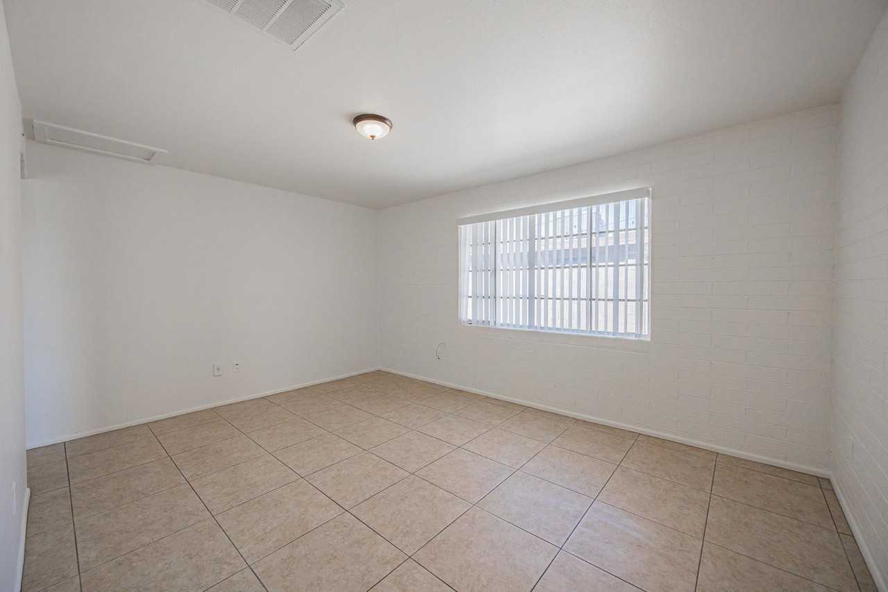 422 S Wilbur #A - Photo 7 of 17