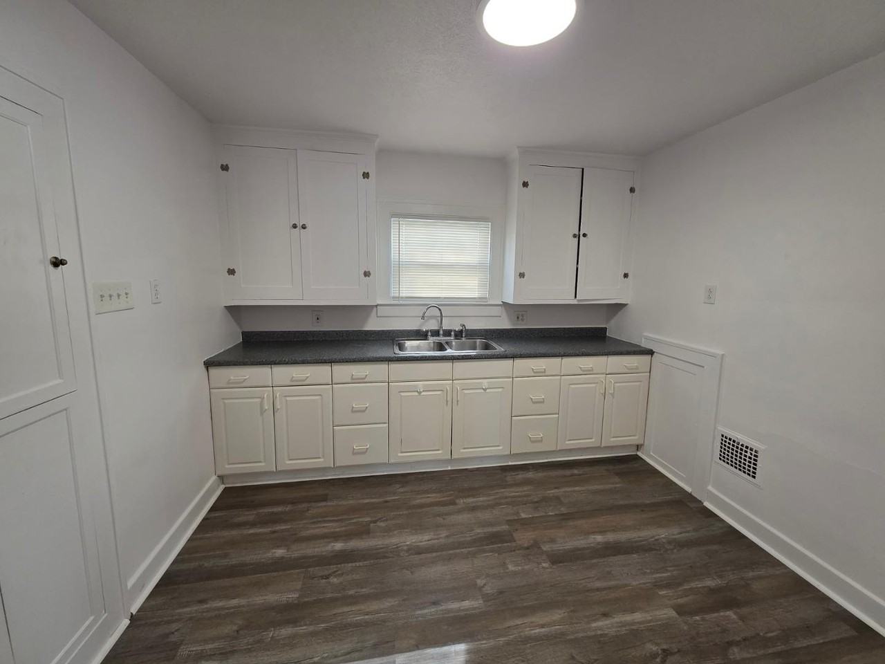 3835 Monroe St #LOWR - Photo 2 of 16