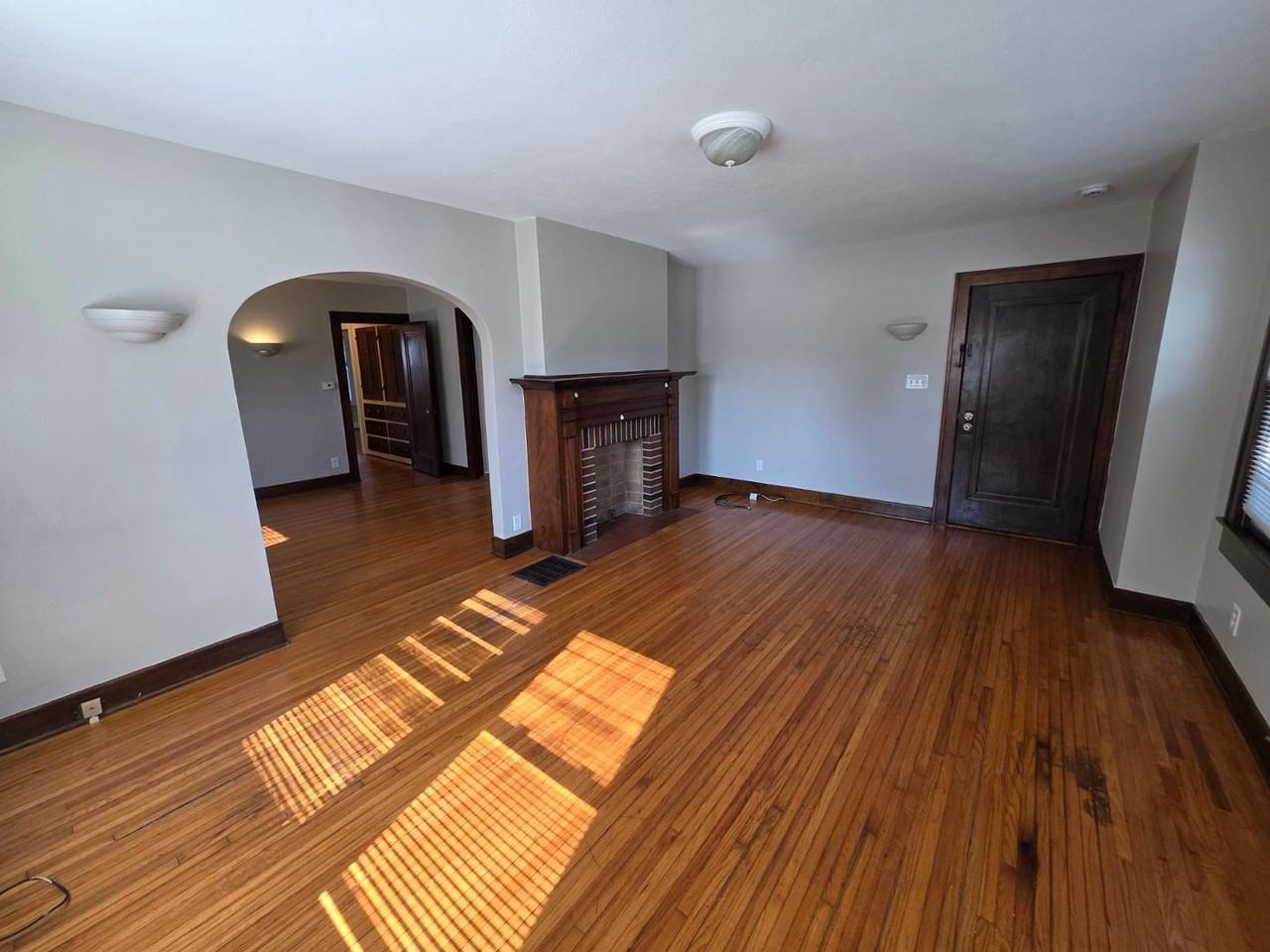 3835 Monroe St #LOWR - Photo 6 of 16