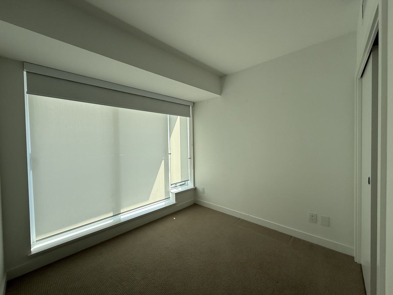 2220 Kingsway #1207 - Photo 5 of 13