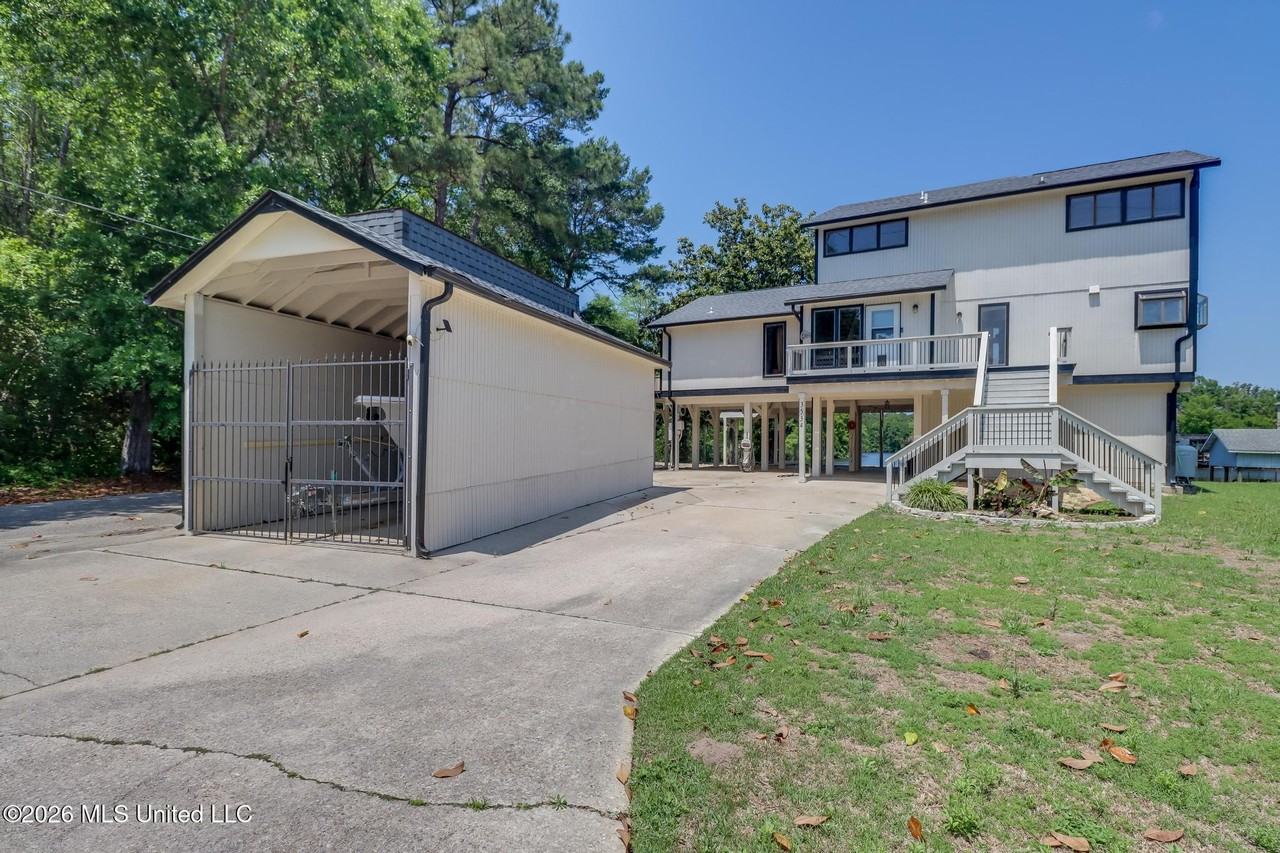 3534 Brandon James Dr