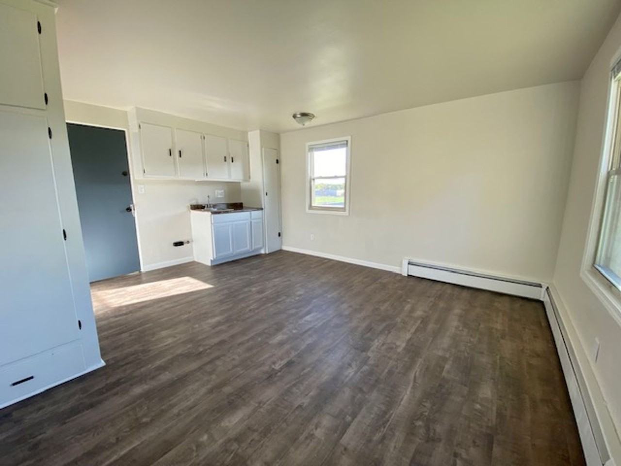 1220 Lore Ln - Apartments - Photo 3 of 23