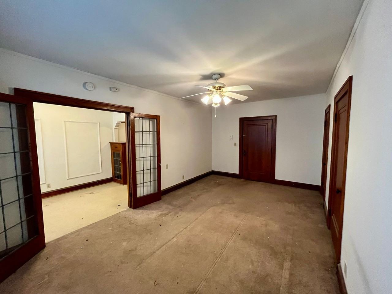 4455 N Oakland Ave - Photo 3 of 19