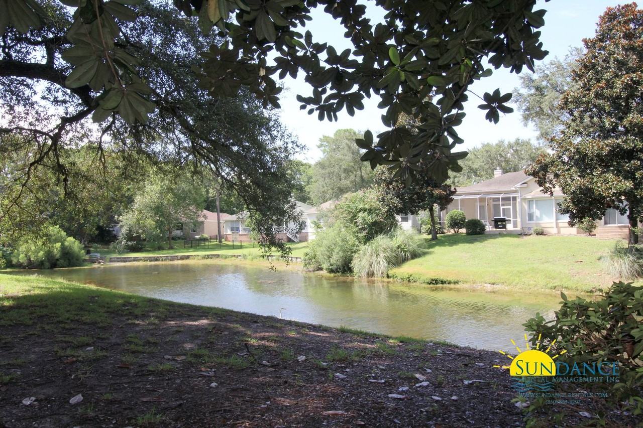 107 Westlake Ct