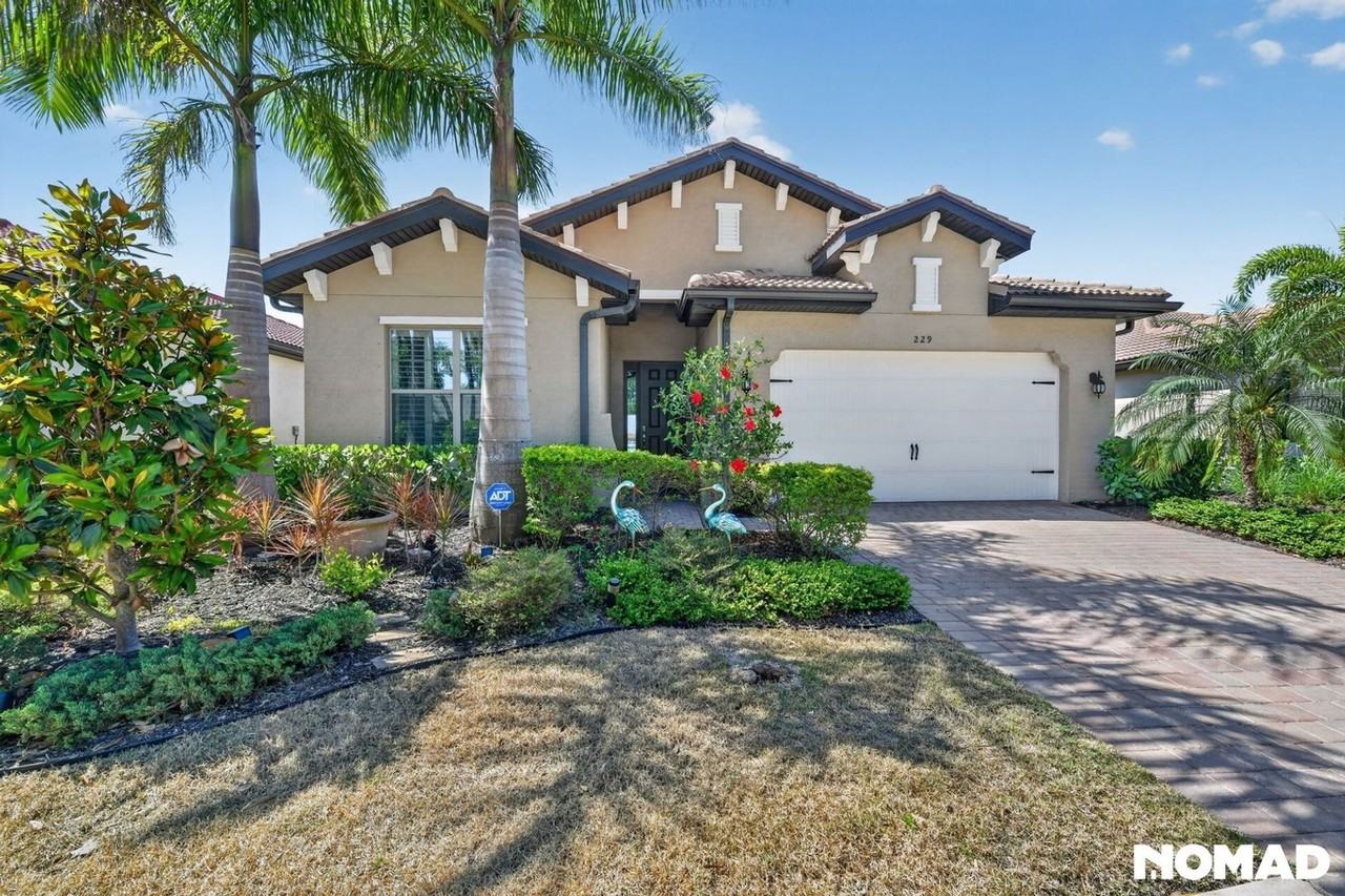 229 Vinadio Blvd - Photo 7 of 33