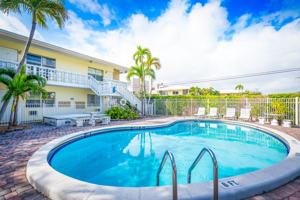 featured image of 840 Ne 17th Ter