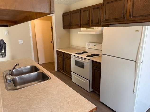 Pet Friendly Duplex in Olds! - Photo 3 of 18