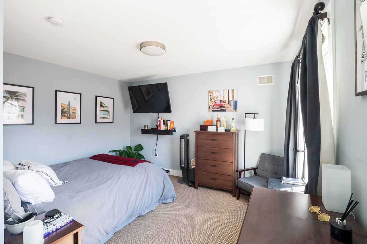 2609 Webster St - Photo 7 of 22