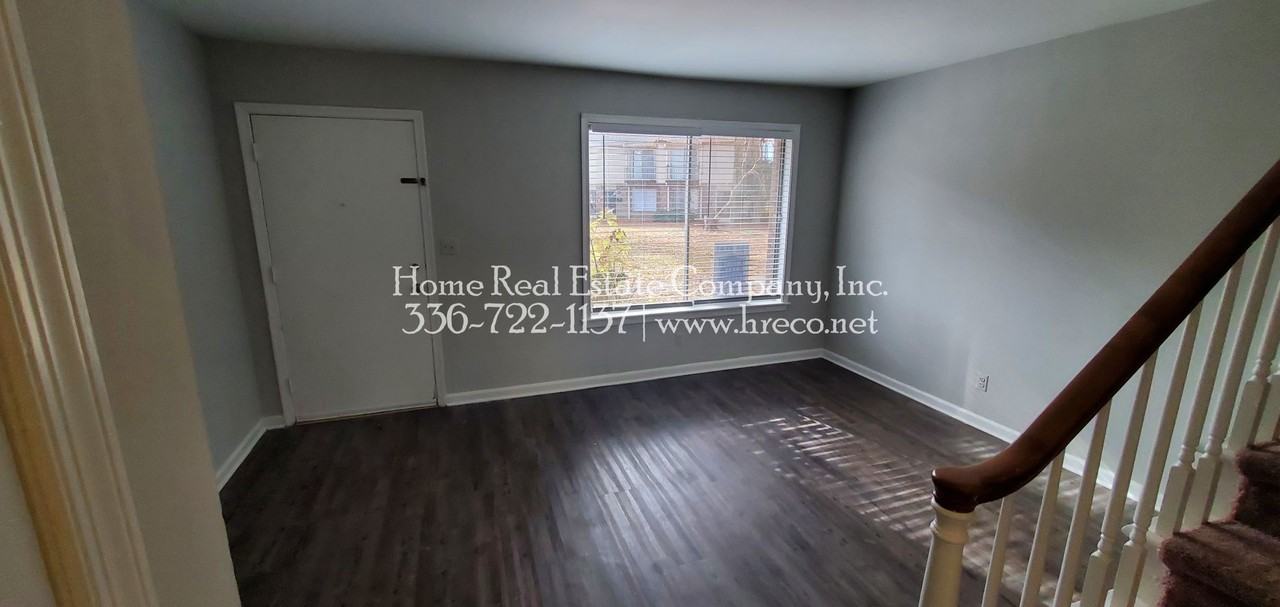 1441 Brookwood Dr #C - Photo 2 of 11