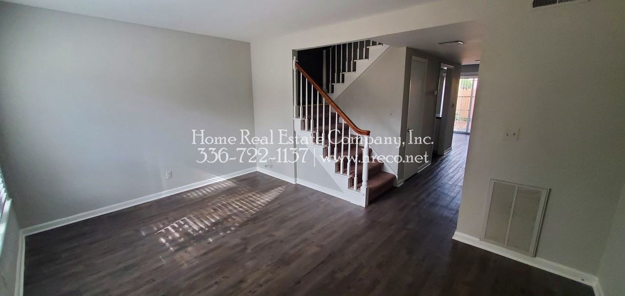 1441 Brookwood Dr #C - Photo 3 of 11