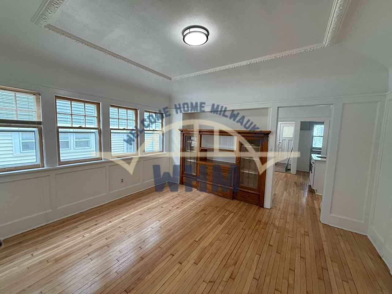 1607 N 52nd St - Photo 7 of 13