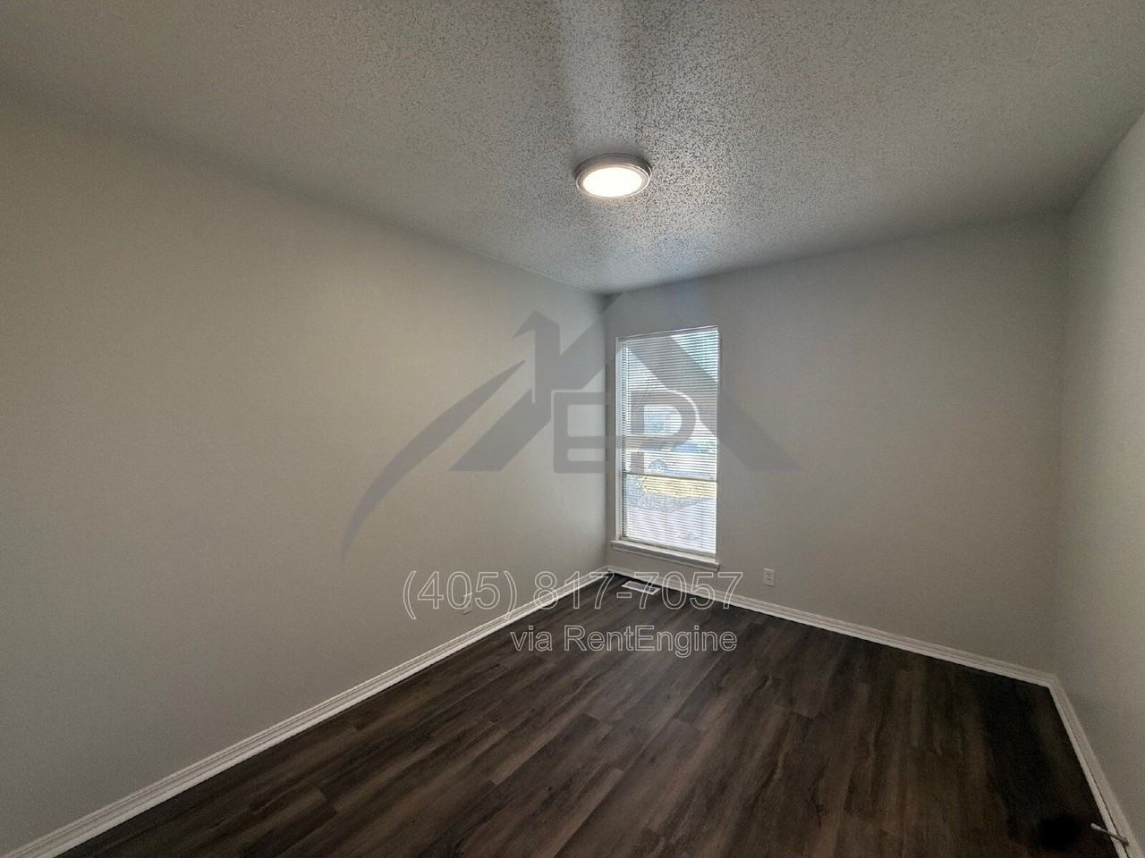 405 Norton Cir - Photo 6 of 26