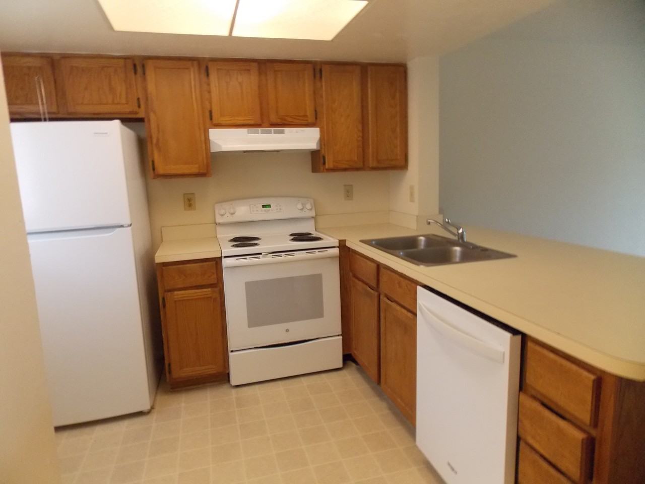 1101 2nd Ave N #2208 - Photo 2 of 23