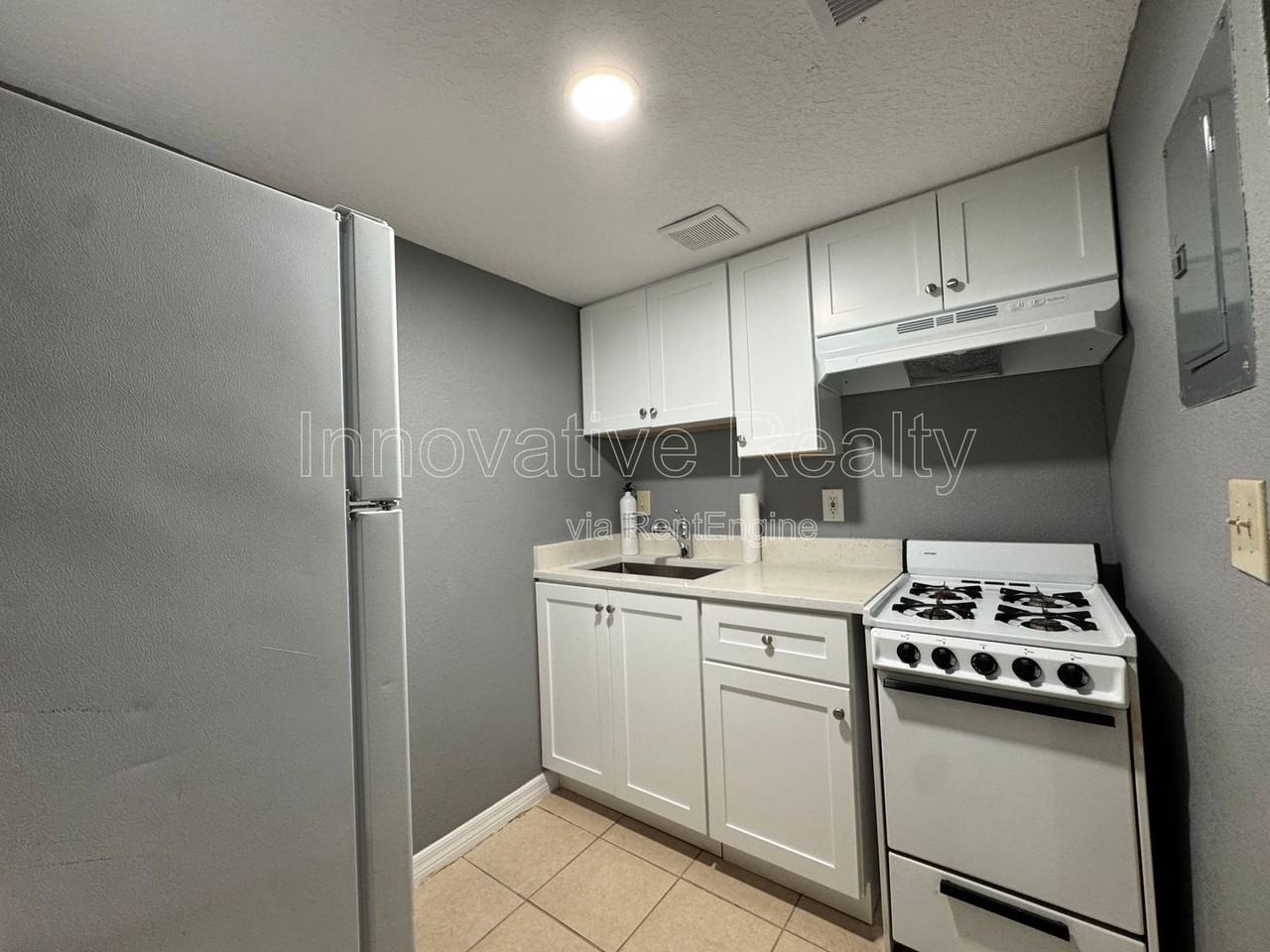 120 Blue Point Way #130 - Photo 3 of 16