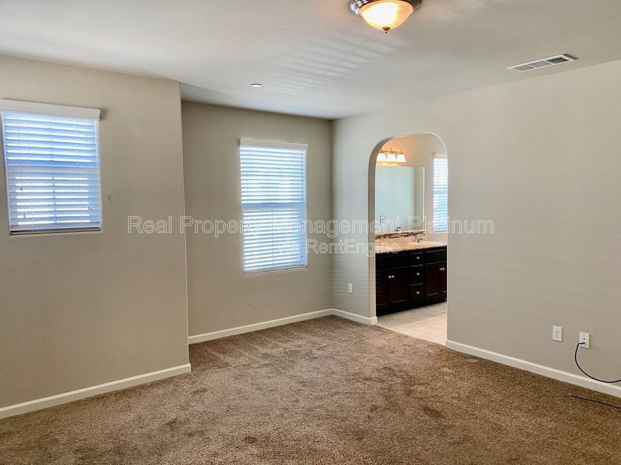 3554 Significant Way - Photo 5 of 17