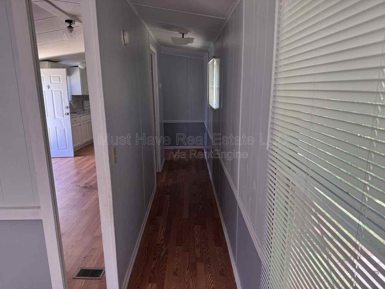 1473 Brooksouth Dr - Photo 5 of 10