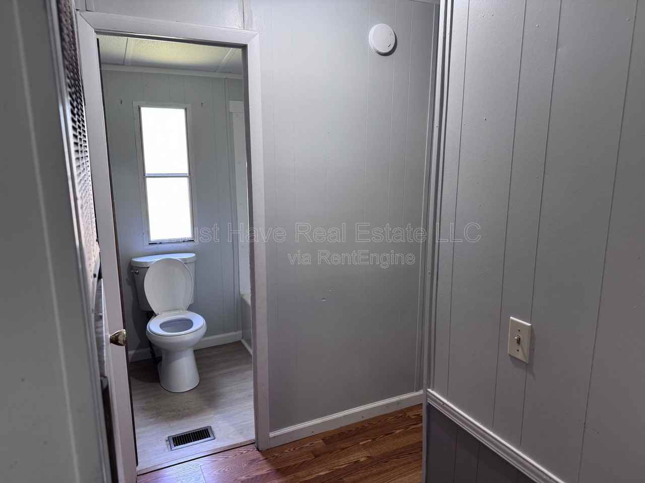 1473 Brooksouth Dr - Photo 7 of 10
