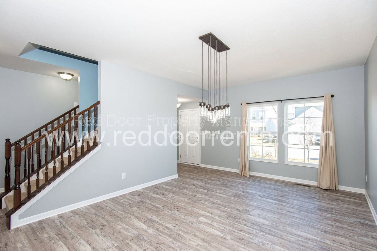 4308 Blue Note Dr - Photo 2 of 33