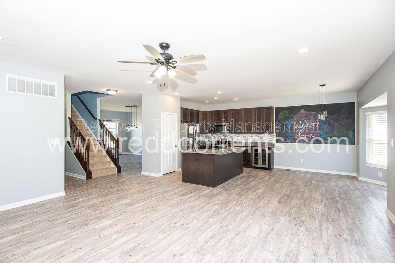 4308 Blue Note Dr - Photo 7 of 33
