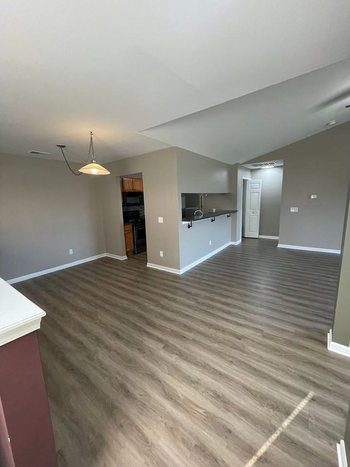 927 Addington Ln - Photo 6 of 27