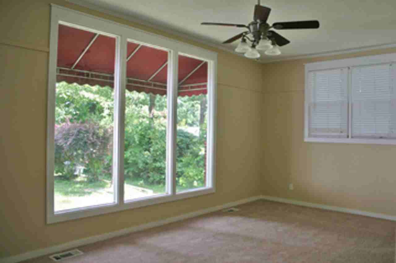 114 Edward Ct - Photo 5 of 11