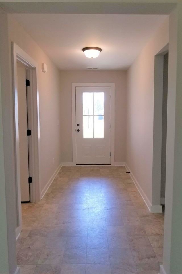 220 Elm Way - Photo 2 of 17