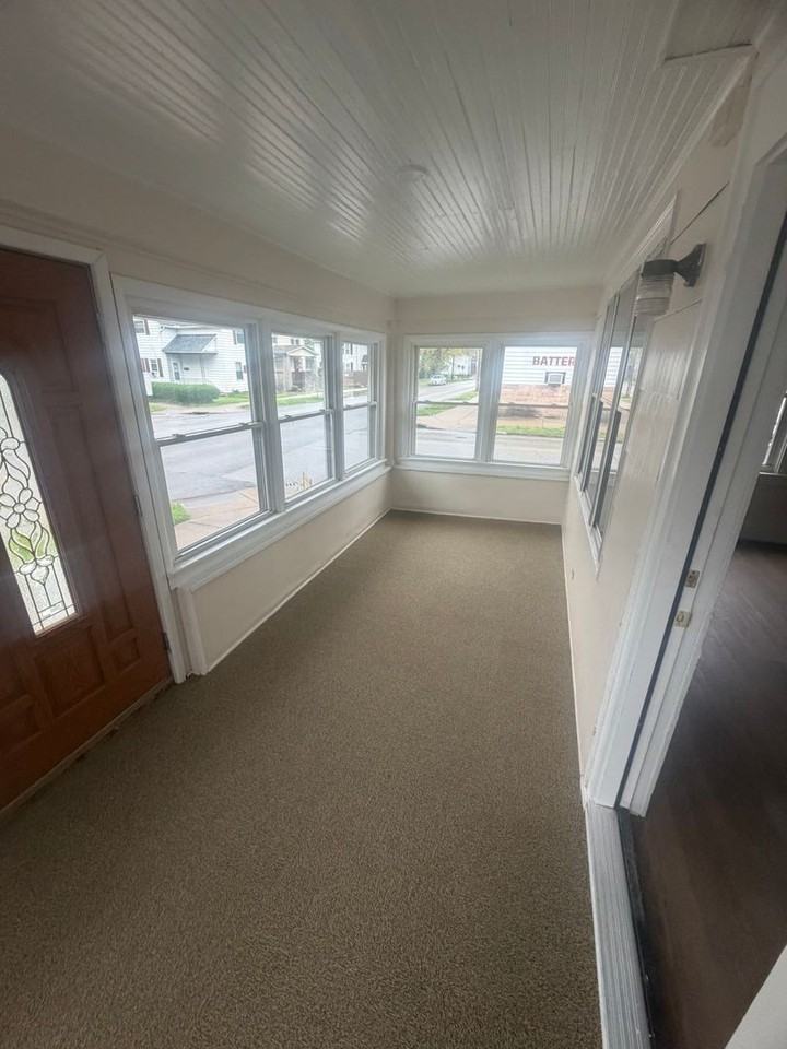 2901 Liberty St - Photo 6 of 13