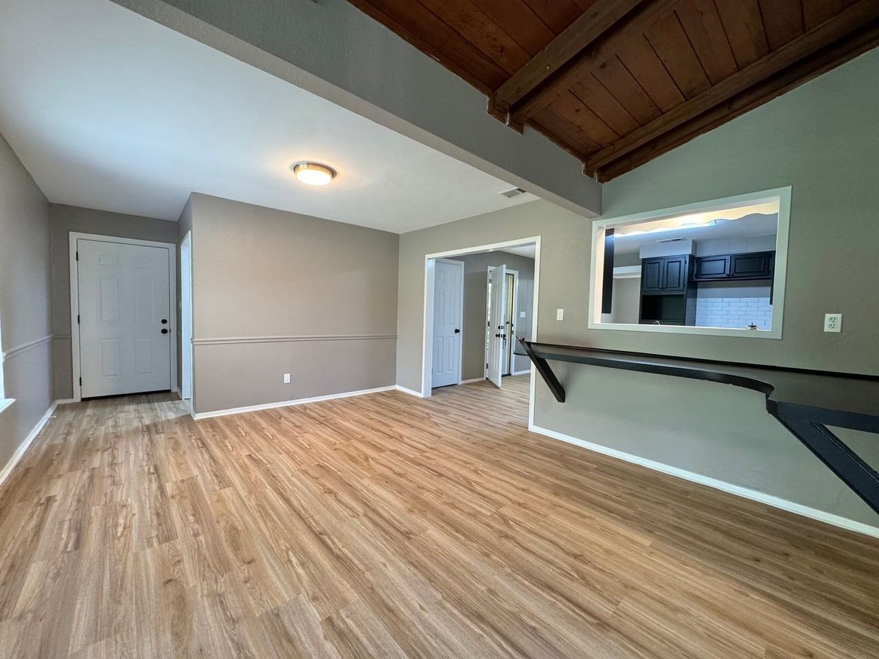 3 Sidney Dr - Photo 6 of 12