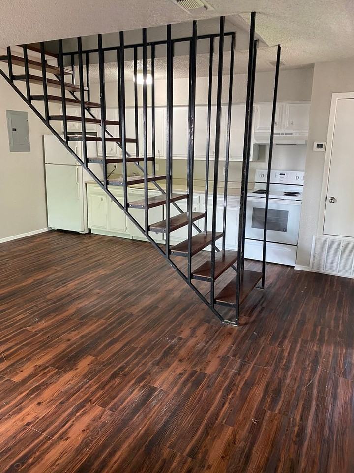 513 S Bowen Rd #K - Photo 3 of 11