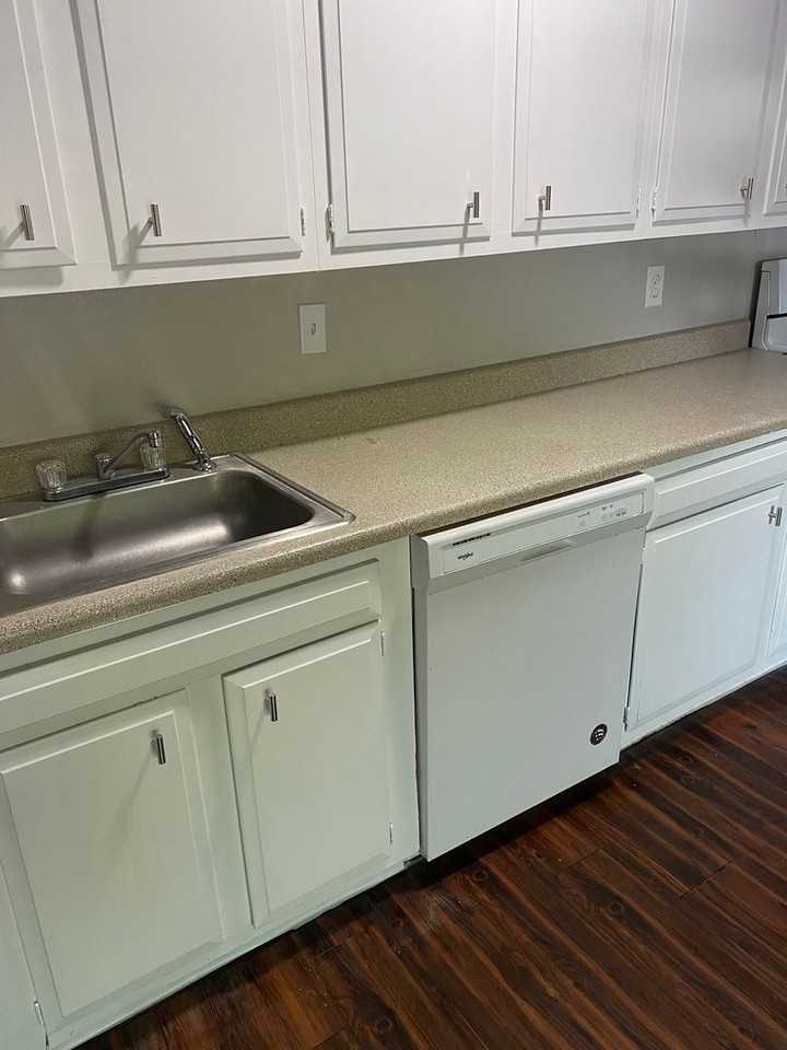 513 S Bowen Rd #K - Photo 6 of 11