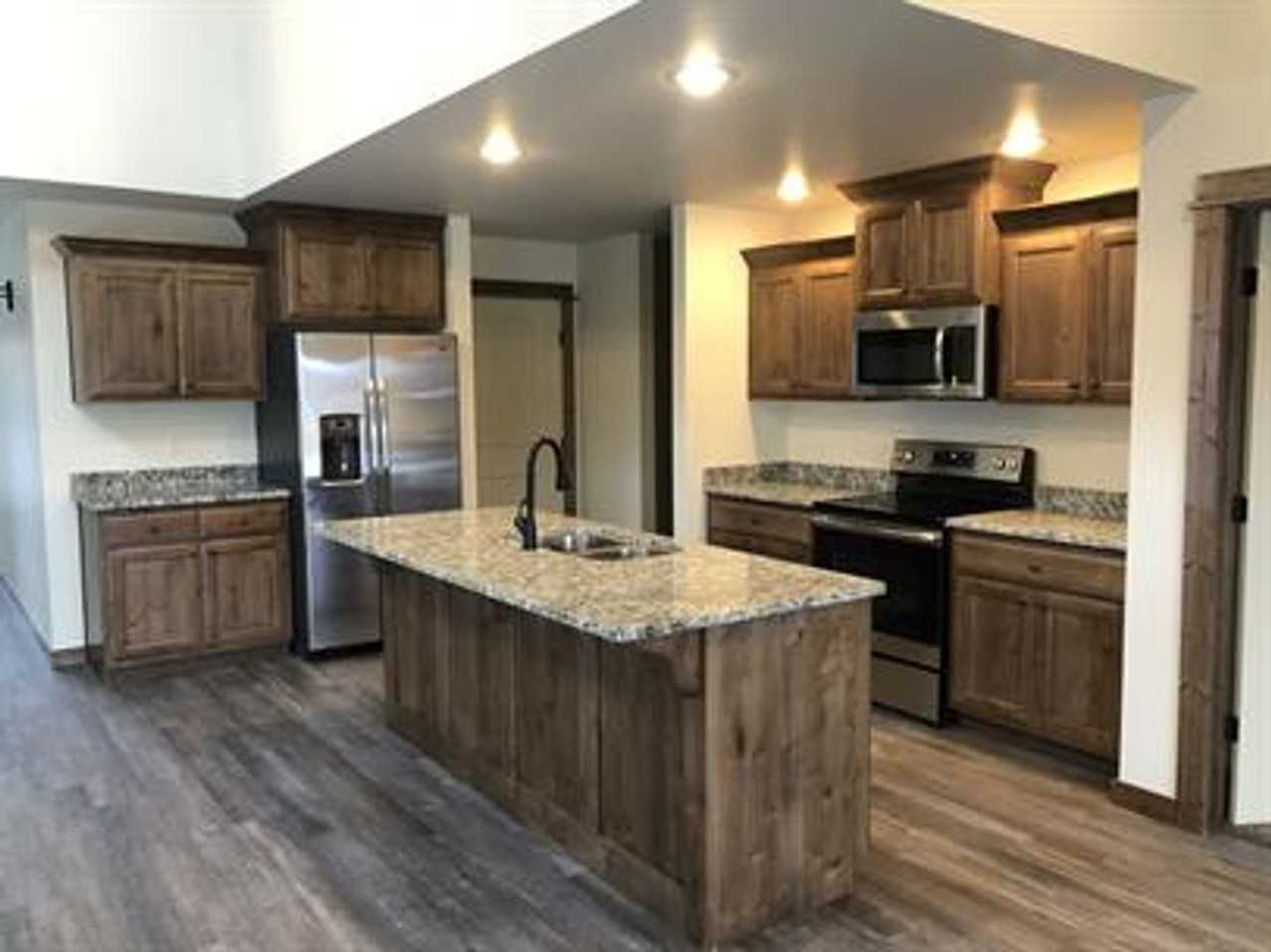 1226 Ryun Sun Way - Photo 5 of 26