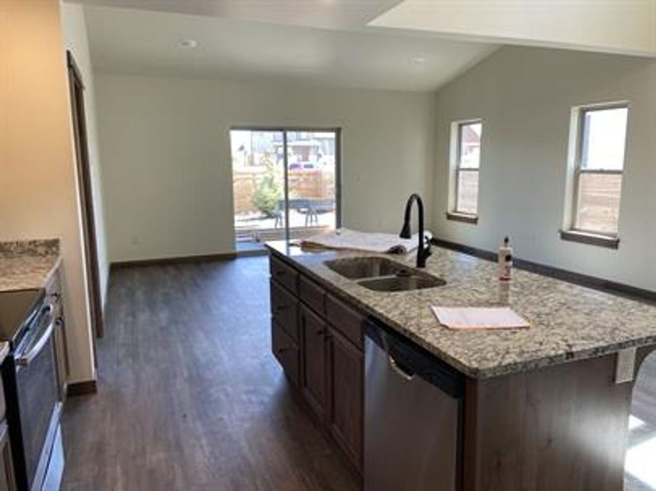 1226 Ryun Sun Way - Photo 6 of 26