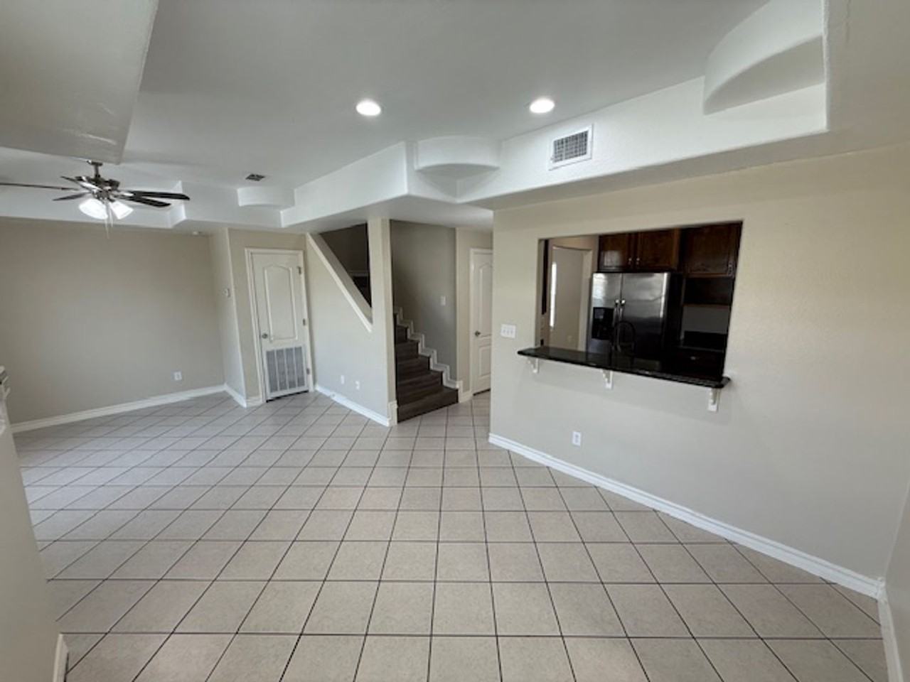 1000 Ranchway Dr #67 - Photo 6 of 28