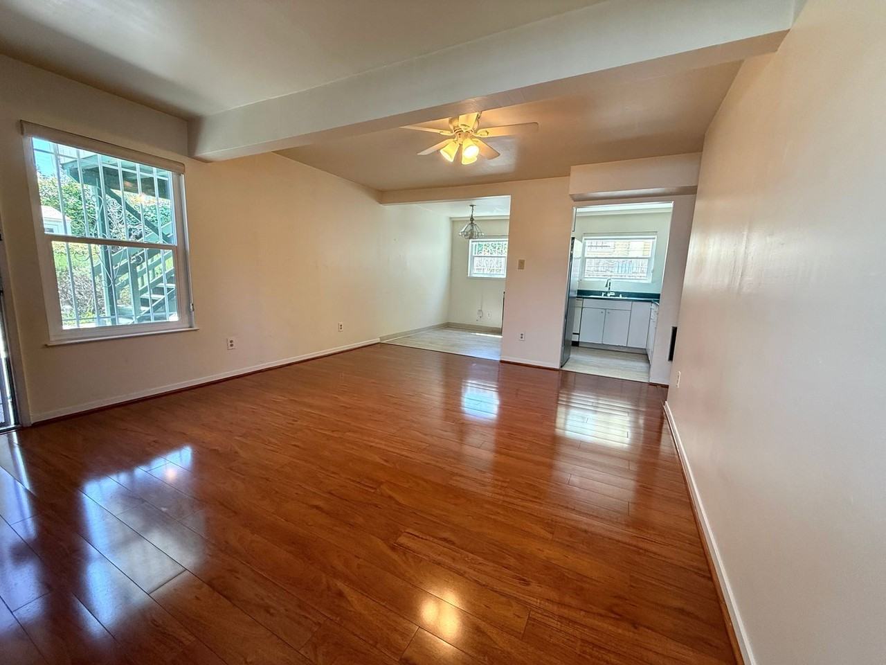 2606 Coolidge Ave - Photo 3 of 17