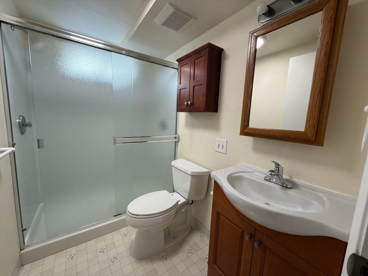 2606 Coolidge Ave - Photo 6 of 17