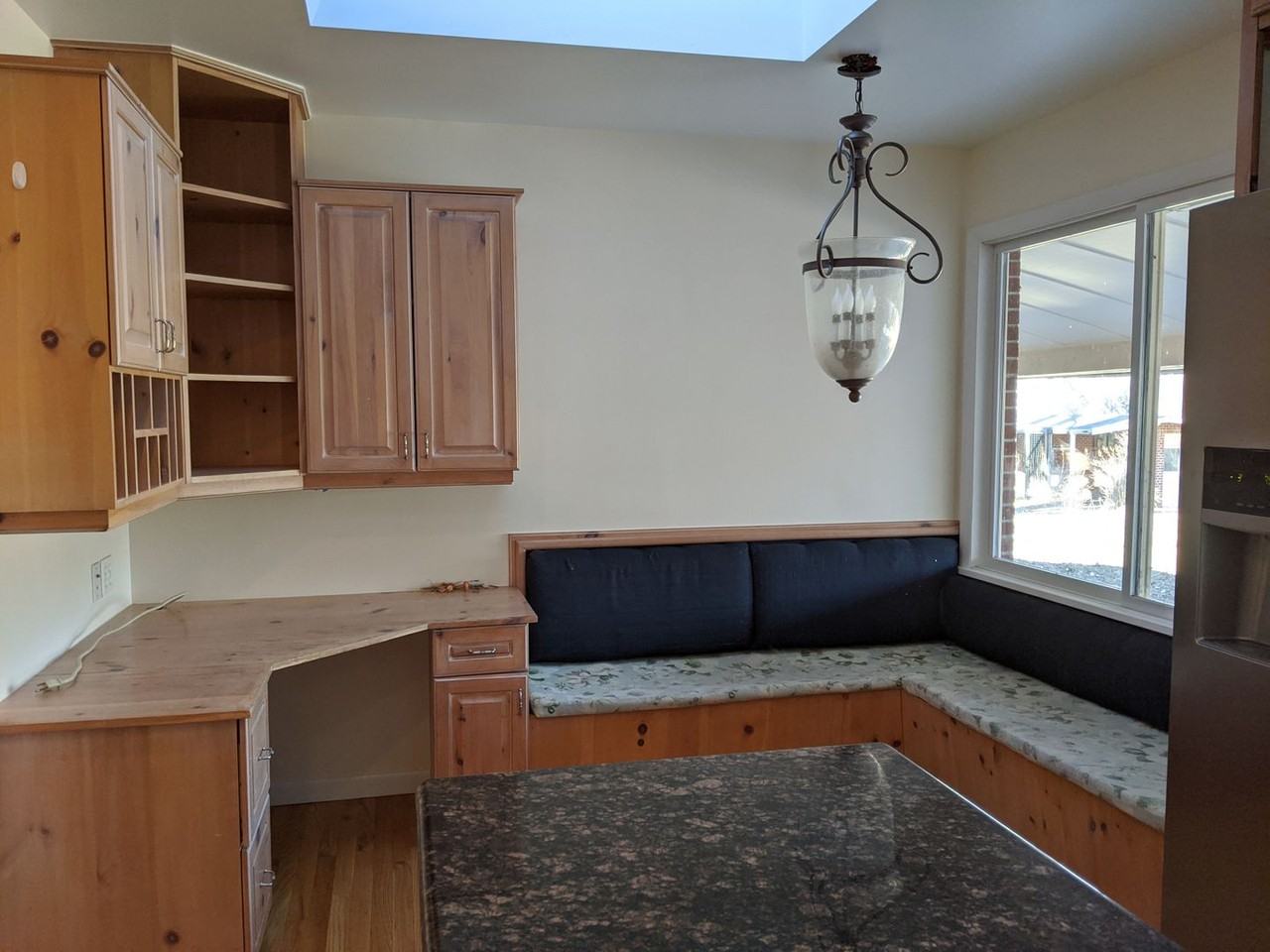 6079 Simmons Dr - Photo 5 of 13