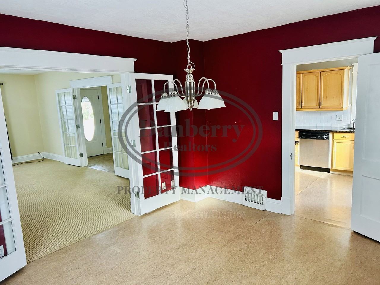 436 E 5th St - Photo 4 of 12