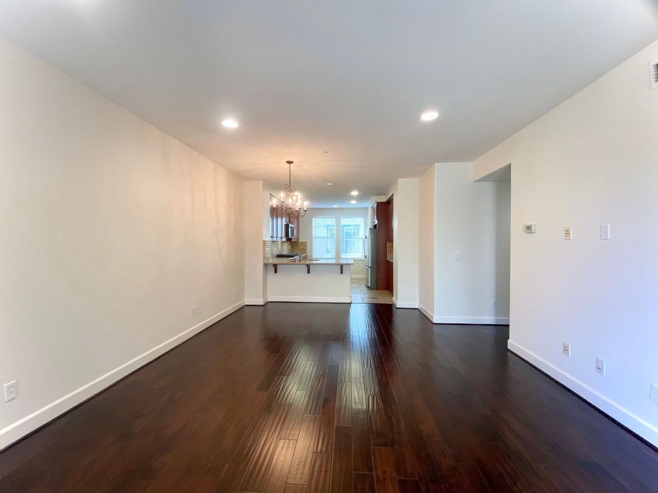 268 Fountain Grass Ter - Photo 2 of 14