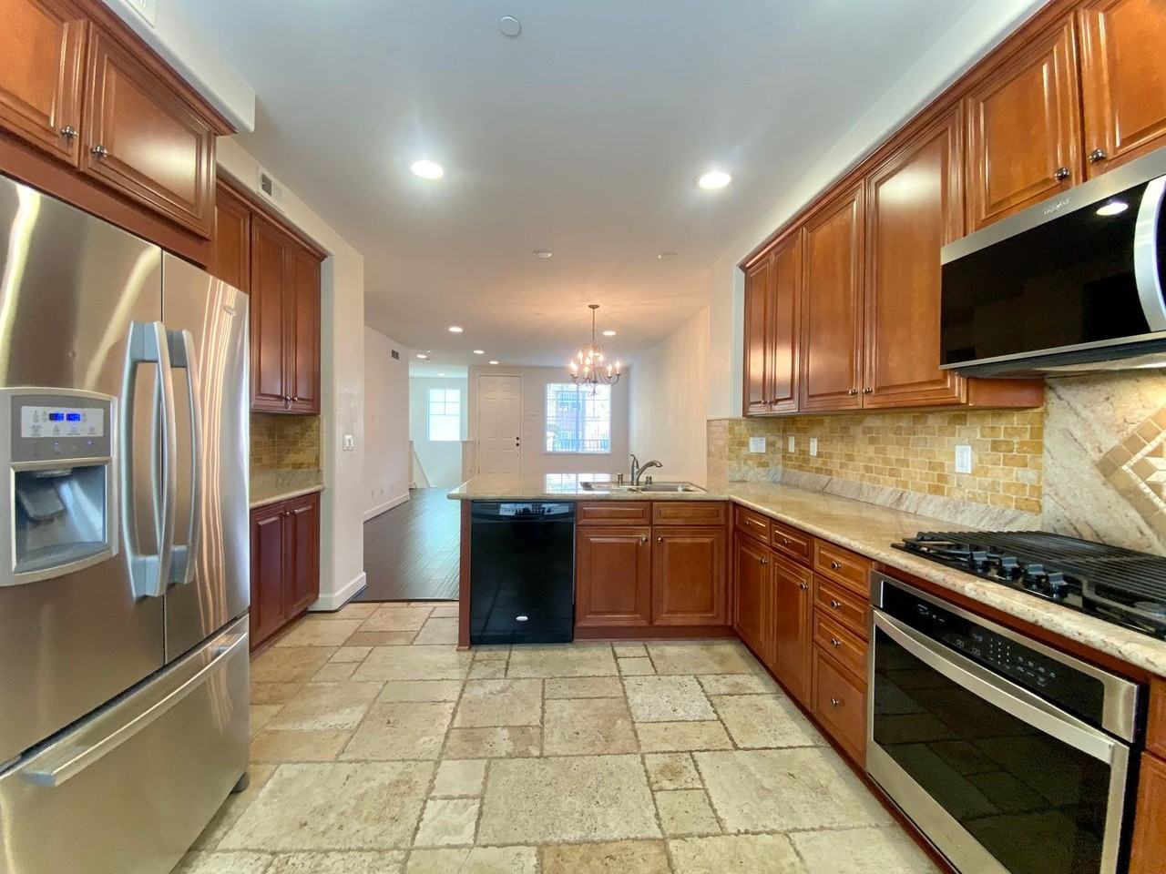 268 Fountain Grass Ter - Photo 6 of 14